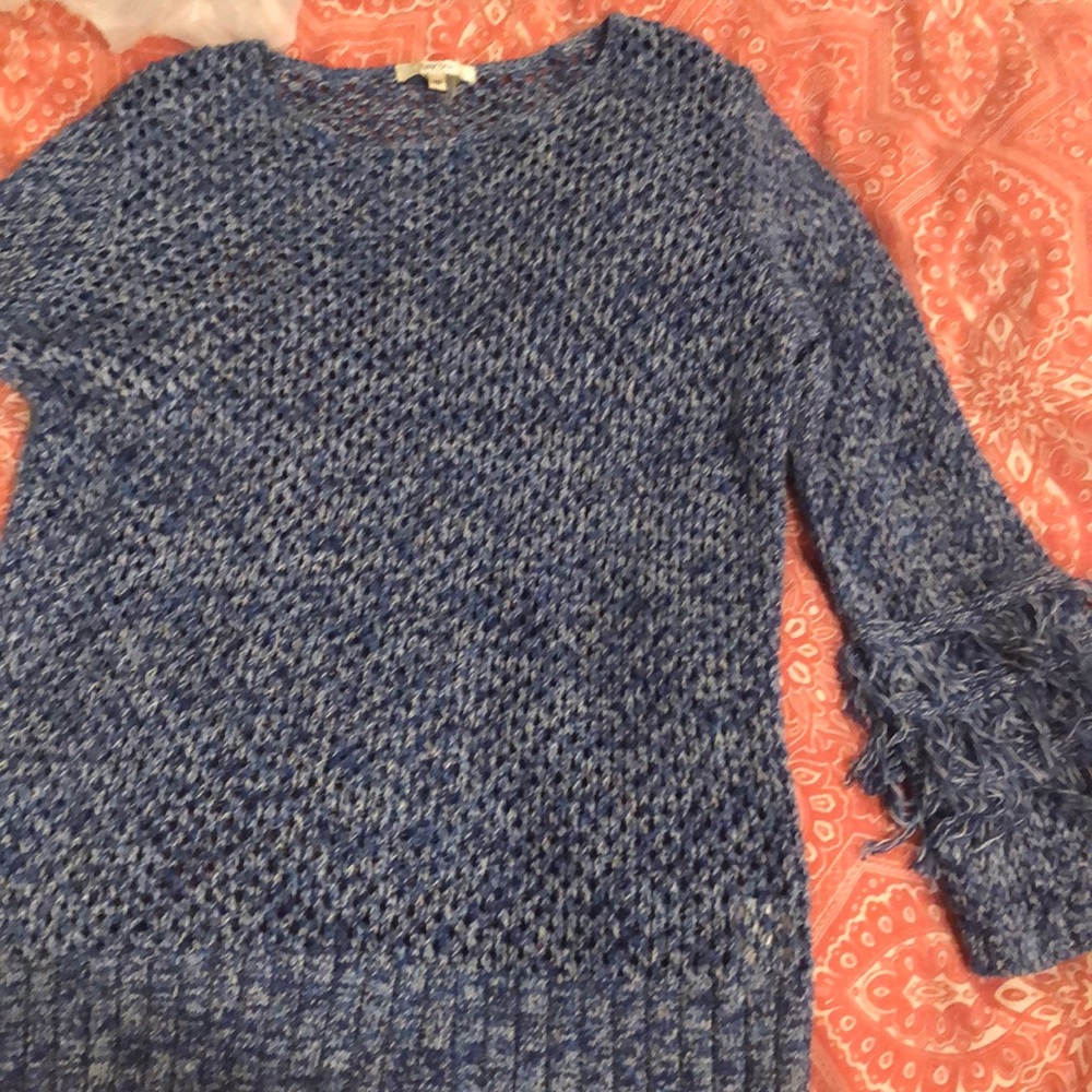 New without tags Tyler Boe Sweater size XS Hot!
